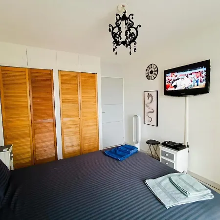 Blue Horizon T4 3 Bedrooms Panoramic Sea View Apartment Saint-Raphael (Var)