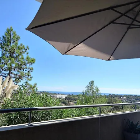 Апартаменты Blue Horizon T4 3 Bedrooms Panoramic Sea View