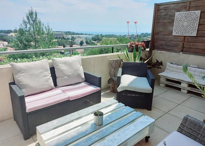 Blue Horizon T4 3 Bedrooms Panoramic Sea View Apartment *